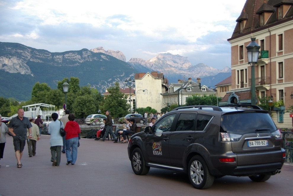 Annecy et ses belles montagnes