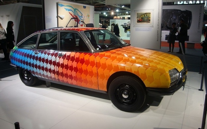 Une Citroën GS peinte par Jean Pierre Lihou.