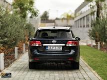 Toyota Avensis SW 2.0 124 D-4D FAP Lounge... Toyota Avensis SW 2.0 124 D-4D FAP Lounge...