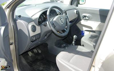 Dacia Lodgy 1.5 dCi Dacia Lodgy 1.5 dCi