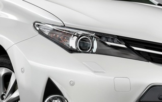 Un regard sans saveur à l'image de la voiture. Un regard sans saveur à l'image de la voiture.