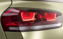 Comme sur la DS3 Cabrio, les feux sont en 3D, avec un joli effet de profondeur.