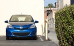 TOYOTA : Yaris Hybride, voiture verte 2012